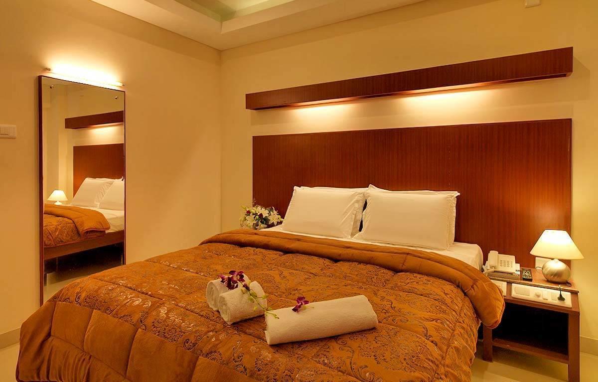 Dhanunjayas Luxury Hotel Hosur Luaran gambar
